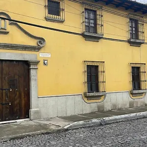 real-marquez-hotel.guatemalaantiguahotels.com/